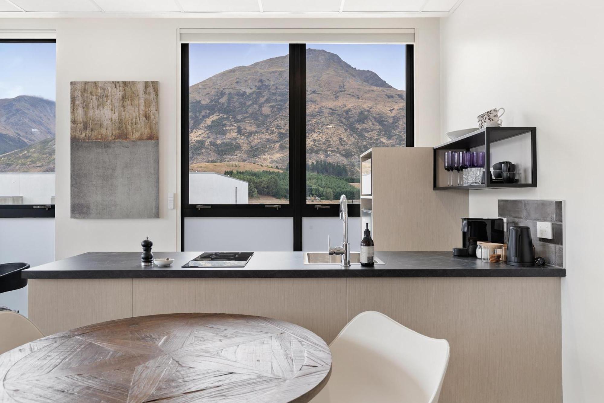 12Th Avenue Suites Queenstown Buitenkant foto